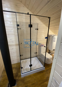 clients and partners3-Угловая душевая с распашной дверью и четырьмя неподвижными стеклами